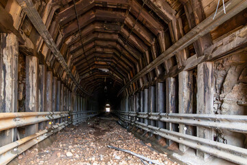 Entrance to abandoned mine in Colorado - obrazy, fototapety, plakaty