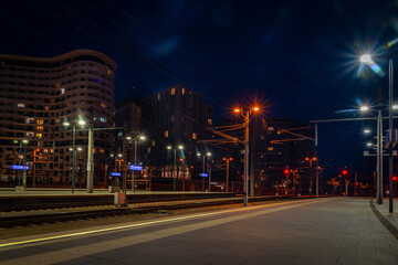 Fototapeta na wymiar Night and evening in hauptbahnhof in capital Wien in summer