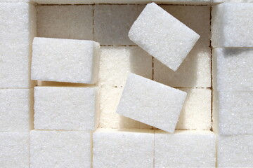  White refined sugar is in the package.