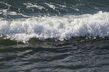 wave of water