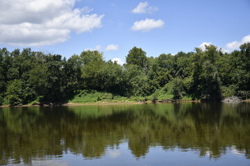Fototapeta na wymiar James River, Columbia, Virginia