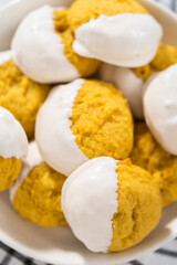 Lemon Cookies with White Chocolate