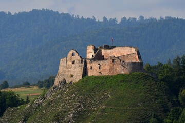 Czorstyn castle above lake in polish national park Pieniny