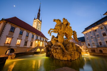 Caesar Fountain and Town Hall Clock Tower, Olomouc - obrazy, fototapety, plakaty