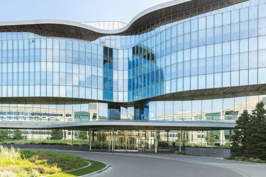 Evanston, IL, USA - September 5, 2023: Northwestern University's Kellogg Global Hub is private university's flagship campus building.