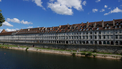 Obraz premium Quai Vauban à Besançon. France