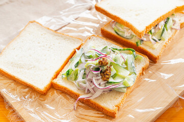 野菜サンド作り