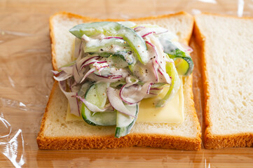 野菜サンド作り