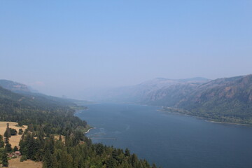 Fototapeta na wymiar Columbia River