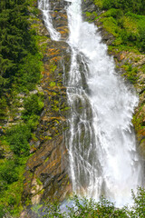 Der Stuibenfall im Weiler Niederthai, Gemeinde Umhausen (Tirol, Österreich)