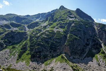 Fototapeta premium Landscape of Rila Mountain near Malyovitsa peak, Bulgaria