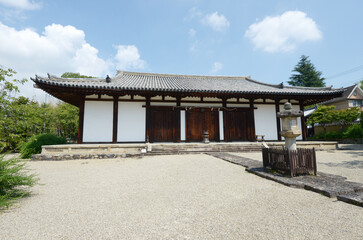 新薬師寺　本堂　奈良市高畑町