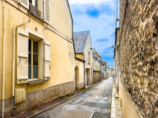 Fototapeta na wymiar Charming Etampes: Roaming the Historic Streets of the Old Village