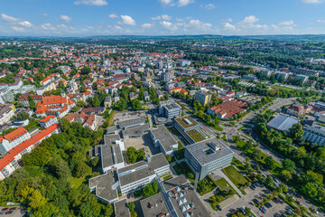 Kempten im Allgäu, Blick über den Campus der Hochschule zur Innenstadt