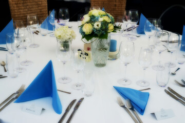 tisch party hochzeit blau