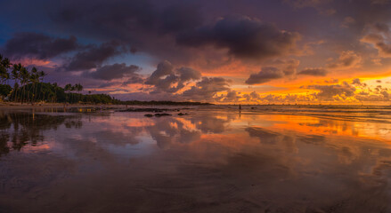 Fototapeta na wymiar Sunset at Playa Tamarindo Costa Rica