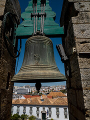 Campana con paisaje