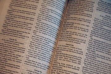 Obraz premium Open book of the Bible 