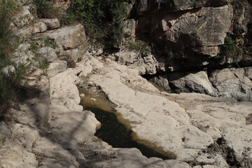 Sequía, río sin agua