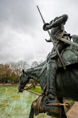 Naklejka premium A large bronze statue of the knight Don Quixote