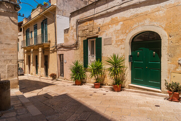 Fototapeta na wymiar Cozy italian streets of the stone town of Matera. The region of Basilicata, in Southern Italy.