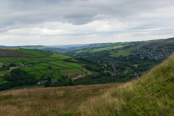Fototapeta na wymiar view of the valley