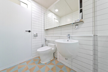 Anti-slip mat for bathroom use with cute patterns