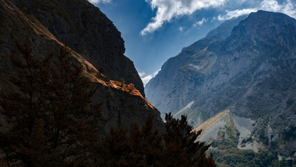 shadow and light mountain italy