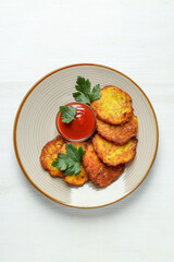 Lunch tasty food concept - delicious hash browns