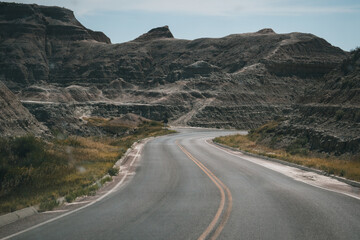 road to the mountains