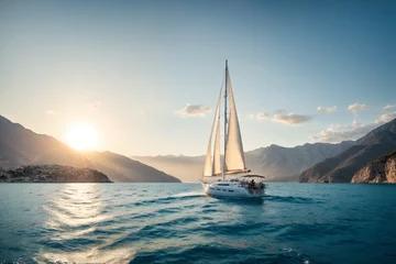Deurstickers Sailing yacht in the Adriatic Sea © Viewvie