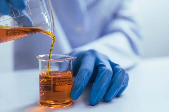 Oil release, chemical reagent mixing, laboratory and scientific experiments, medical research chemical production, quality control of industrial petroleum products, cetane, naphtha.