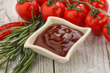 Tomato barbecue sauce on the bowl