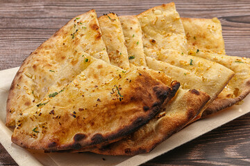 Indian tandoori bread - Garlic naan