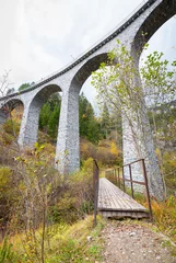 Fotobehang Landwasserviaduct High Landwasser viaduct near the village of Filisur in the canton of Grisons, Switzerland