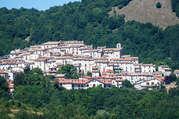 Naklejka premium Civitella Alfedena-Abruzzo