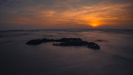 Fototapeta na wymiar Peaceful sunset in beautiful sea