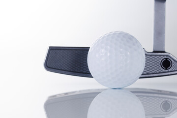 ゴルフイメージ　ゴルフボールやゴルフクラブ