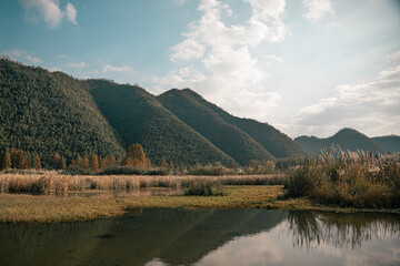 Obraz premium Autumn mountains