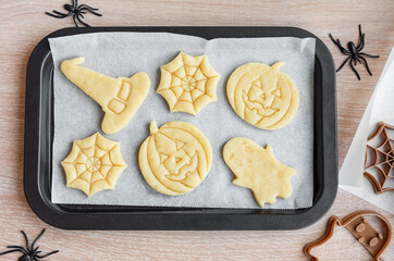 Preparation of festive cookies for baking in the oven.
