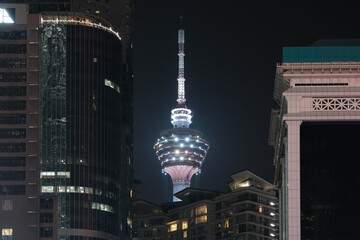 Obraz premium Night view of Kuala Lumpur Tower, Malaysia.