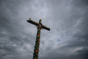 Obraz premium WAYSIDE CRUCIFIX - Traditional catholic religious symbol against the sky 
