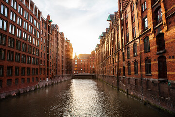 canal speicherstadt hamburg