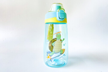 children's drinking bottle with a picture of a turtle