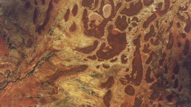 Top aerial view of Shoemaker Crater Western Australia