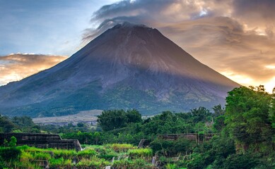 volcano © Prasojo