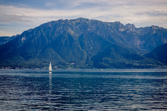 Le lac Léman à La Tour-de-Peilz en Suisse © Gerald Villena