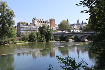 Vue d'ensemble de la ville, ville de Pau, département des Pyrénées Atlantiques, France