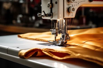 Foto op Plexiglas Close-up view of working sewing machine sewing fabric © Leoarts