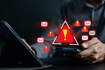 Alert Email inbox and spam virus with warning caution for notification on internet letter security protect, junk and trash mail and compromised information. - obrazy, fototapety, plakaty